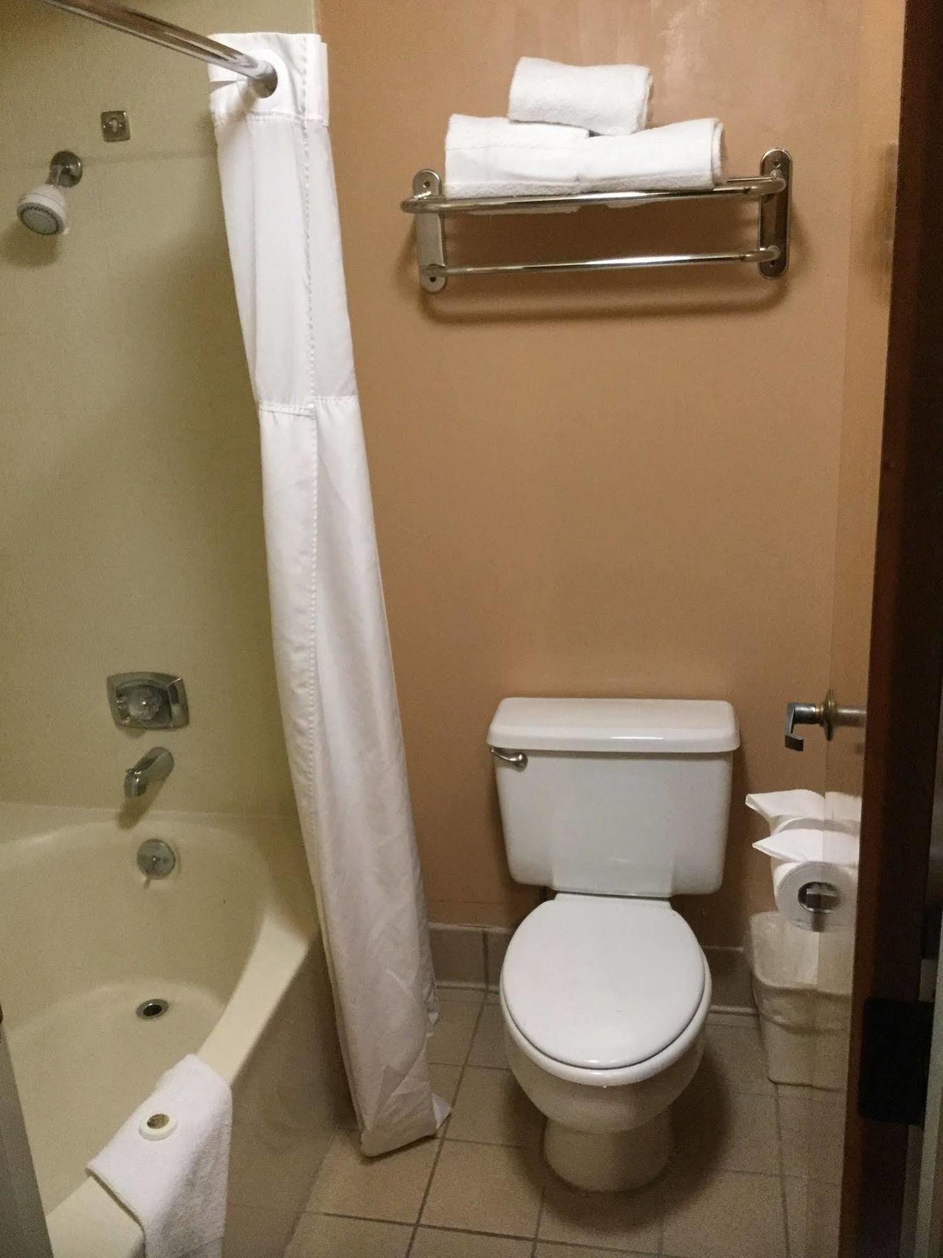 Green Tree Inn And Extended Stay Suites Victorville Esterno foto